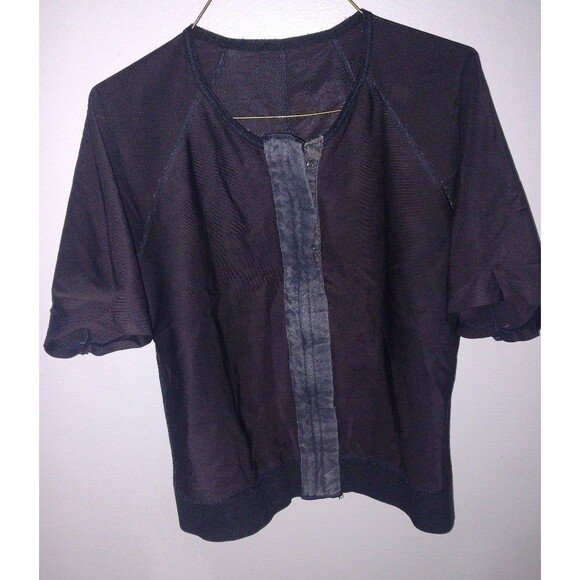 Veronique Design Compression Top w Sleeve - Picture 6 of 10